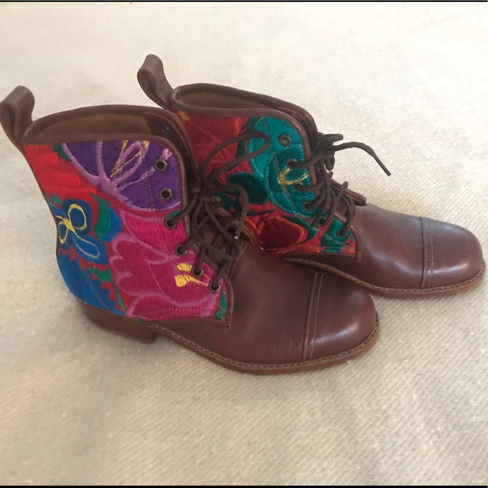 **NEW** Teysha Handmade Leather Boots